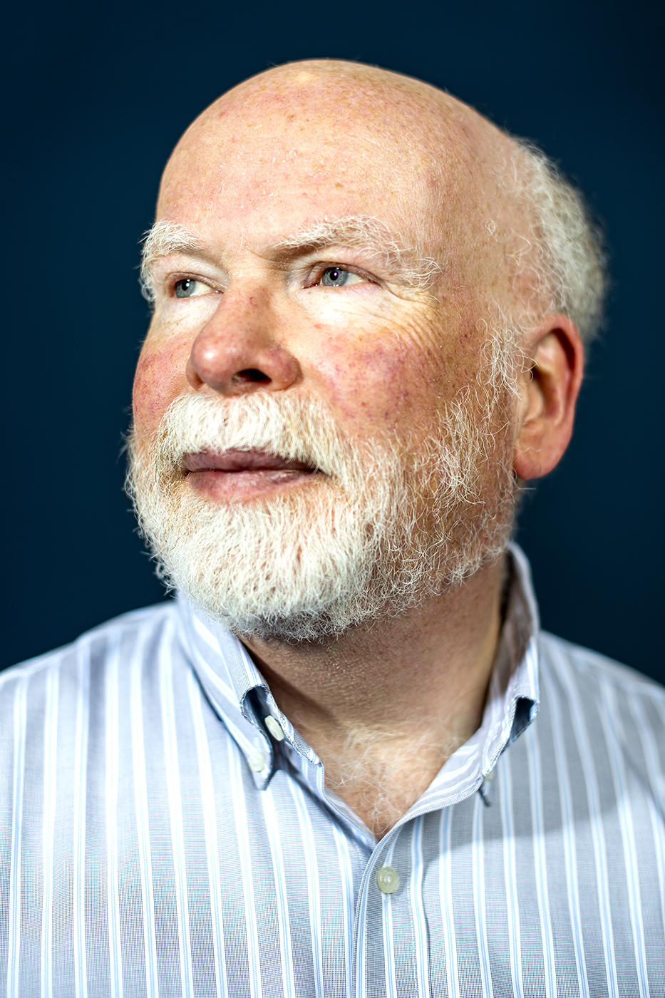 Headshot of Bob Triest