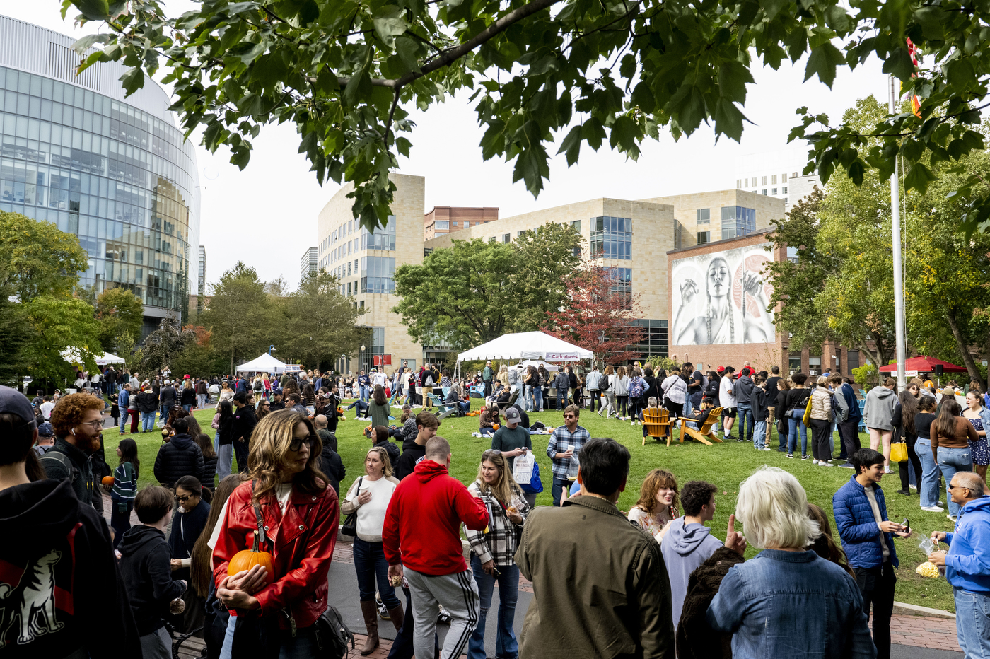 People gathered on the quad for Family and Friends weekend.